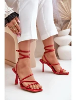 Stylowe Sandały Na Szpilce Z Paskami Czerwone Saredi