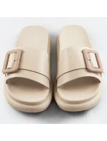 Béžové dámske šľapky s prackou (XA136)