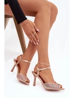 Dámské sandály na podpatku se zdobením šampaňské Peloria