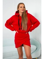 Zateplené šaty s obálkovým dnom červené