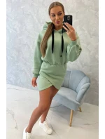 Zateplené šaty s obálkovým dnom tmavo mätovej farby Zateplené šaty s obálkovým dnom tmavo mätovej farby