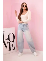 Dámska blúzka s dlhými rukávmi a hlbokým výstrihom béžová Dámska blúzka s dlhými rukávmi a hlbokým výstrihom béžová