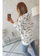 Mikina s nápismi biela