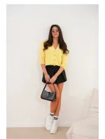 Zapínanie svetra model 209315 LaBalancia