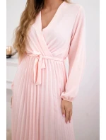 Šaty s viazaným plisovaným lemom púdrovo ružové