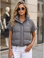 Krátka dámska prešívaná perová vesta, sivá, FashionStreet TY5926