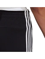 Dámske šortky adidas Essentials Slim W GM5523 women's Dámske šortky adidas Essentials Slim W GM5523 women's