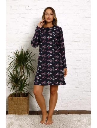 Dámska nočná košeľa K13023 tm. modrá s plameniakmi - La Penna Dámska nočná košeľa K13023 tm. modrá s plameniakmi - La Penna