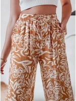 Dámske nohavice zo širokej látky TROPICAL SUN camel FashionStreet UY2633 Dámske nohavice zo širokej látky TROPICAL SUN camel FashionStreet UY2633