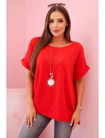 : Mušelínová blúzka s náhrdelníkom - červená