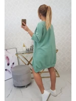 Šaty s potlačou a rozšíreným spodným dielom v tmavej mätovej farbe Šaty s potlačou a rozšíreným spodným dielom v tmavej mätovej farbe