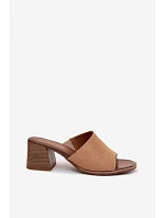 Dámske semišové kožené papuče na podpätku Zazoo 40519 dark beige Dámske semišové kožené papuče na podpätku Zazoo 40519 dark beige