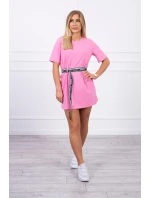 Šaty s ozdobným pásikom svetlo ružové Šaty s ozdobným pásikom svetlo ružové