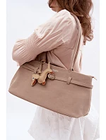 Kožená kabelka z imitace semiše s přívěskem jezevčík béžová Noellea