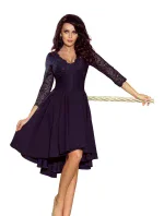 Tmavo modré dámske šaty s dlhým zadným dielom a čipkovaným výstrihom model 6412394