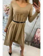 Šaty s ozdobným pásikom a nápisom camel Šaty s ozdobným pásikom a nápisom camel