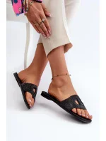 Papuče model 198180 Krok vo veľkom štýle