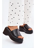 Dámské nazouváky na platformě Černé Virelia