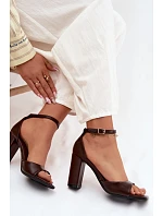 Dámské sandály na podpatku z umělé kůže čokoládové Melvra