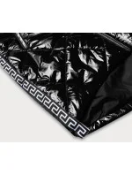 Ľahká čierna lesklá dámska bunda s lemovkami (LD7258BIG)