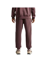 Pánske nohavice Nike Club brown FN3801 502 Pánske nohavice Nike Club brown FN3801 502