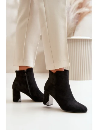 Ocieplane Botki Na Obcasie Słupku Z Lustrzanym Elementem Czarne Silvare