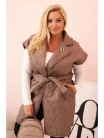Dámska prešívaná vesta s opaskom a golierom Fango Plus Size