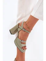 Sandále na podpätku model 212825 Krok vo veľkom štýle