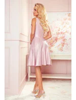 Púdrovo ružové dámske rozšírené šaty s brokátom as výstrihom v tvare srdca 114-14 Púdrovo ružové dámske rozšírené šaty s brokátom as výstrihom v tvare srdca 114-14