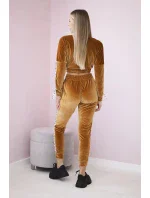 Velúrová súprava s nápisom Queen camel