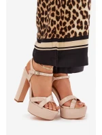 Sandały Damskie Na Wysokim Słupku I Platformie Lakierowane Beżowe Jovenes