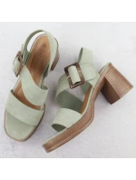 Dámske semišové sandále so zeleným ihlovým podpätkom Potocki 54307