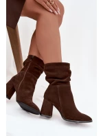 Kozačky z přírodního semiše zateplené na podpatku s vráskou Zazoo 4216 Čokoládové