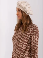 AT CZ 2318 cap.26 svetlo béžová