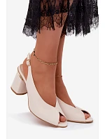 Elegantné dámske sandále na podpätku Zazoo 1085 light beige