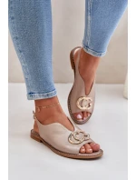 Skórzane Sandały Na Płaskim Obcasie Z Ozdobą Laura Messi 2865 Złote