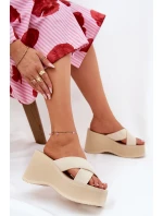 Klapki Damskie Na Koturnie I Platformie Beżowe Sevolee