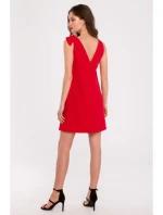 K128 Jednoduché šaty áčkového strihu s mašľou - červené