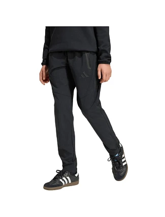 Adidas Tiro 26 Cestovné tkané nohavice pre deti Black JM5556