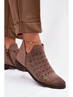 Dámské perforované kotníkové boty na nízkém podpatku Vinceza 58626 tmavě béžové