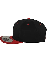 Flexfit 110 6-panelová čiapka „Fitted Snapback“ 55.0110 čierna/červená Flexfit 110 6-panelová čiapka „Fitted Snapback“ 55.0110 čierna/červená