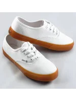 Biele tenisky s kontrastnou podrážkou (AW0212-02)