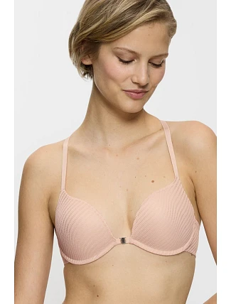 Model Push-up 230234 od Triumph Model Push-up 230234 od Triumph