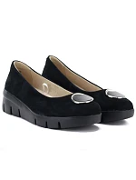 Dámske kožené čižmy na podpätku čierne Vinceza 95412