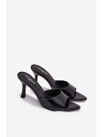 Lakované dámské pantofle na podpatku černé Lirissa