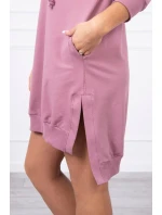 Šaty s kapucňou a dlhším chrbtom tmavo ružové