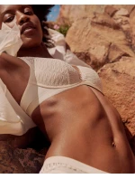 Dámska podprsenka Aura Spotlight WP krémová - Triumph