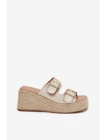 Klapki Damskie Na Koturnie Z Plecionką I Klamrami Złote Pasinea