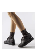 Topánky na klinovom podpätku model 206515 Solea