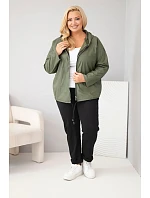 Dámska bunda vo veľkosti Plus Size s kapucňou a nastaviteľným spodným okrajom v khaki farbe